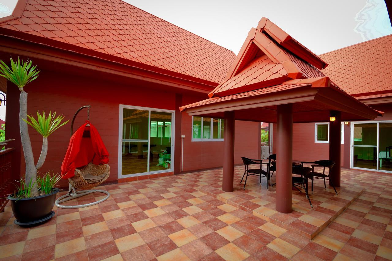 Avila Resort Pattaya Джомтиен Бийч Екстериор снимка