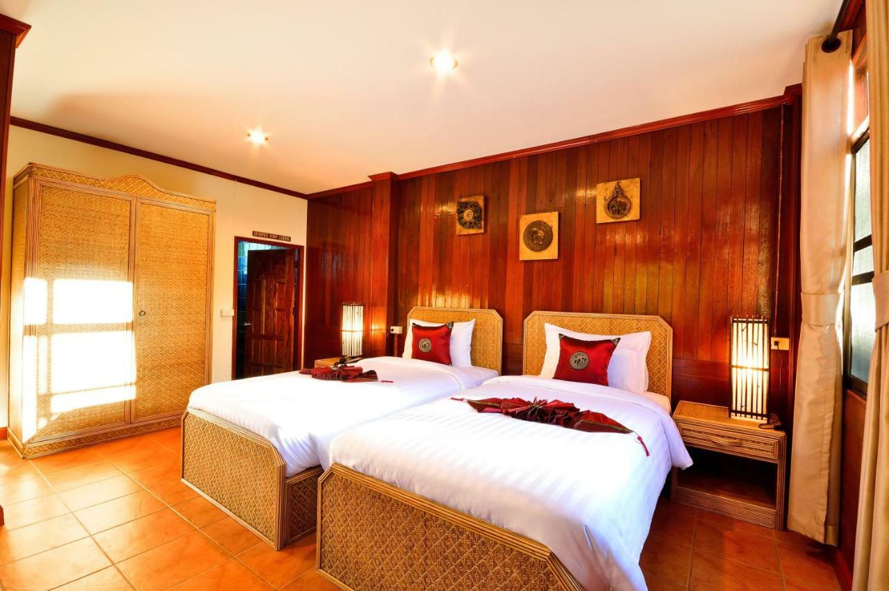 Avila Resort Pattaya Джомтиен Бийч Екстериор снимка
